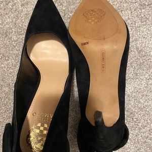 Vince camuto black suede heels